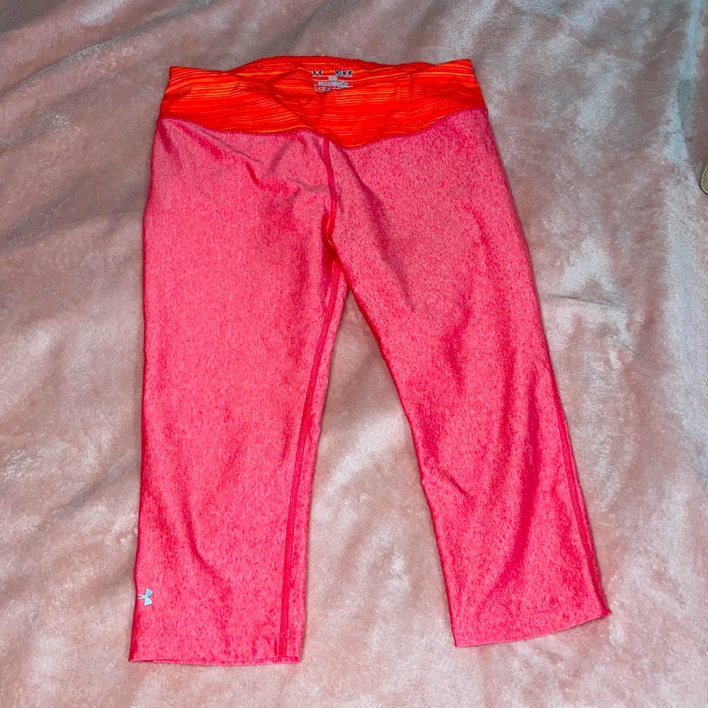 HEAT GEAR NEON UNDER ARMOUR WORK OUT GYM CAPRI LEGGINGS